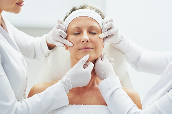 Should I get a mini facelift or full facelift?