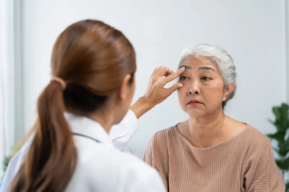Confidence After Plastic Surgery in Seniors