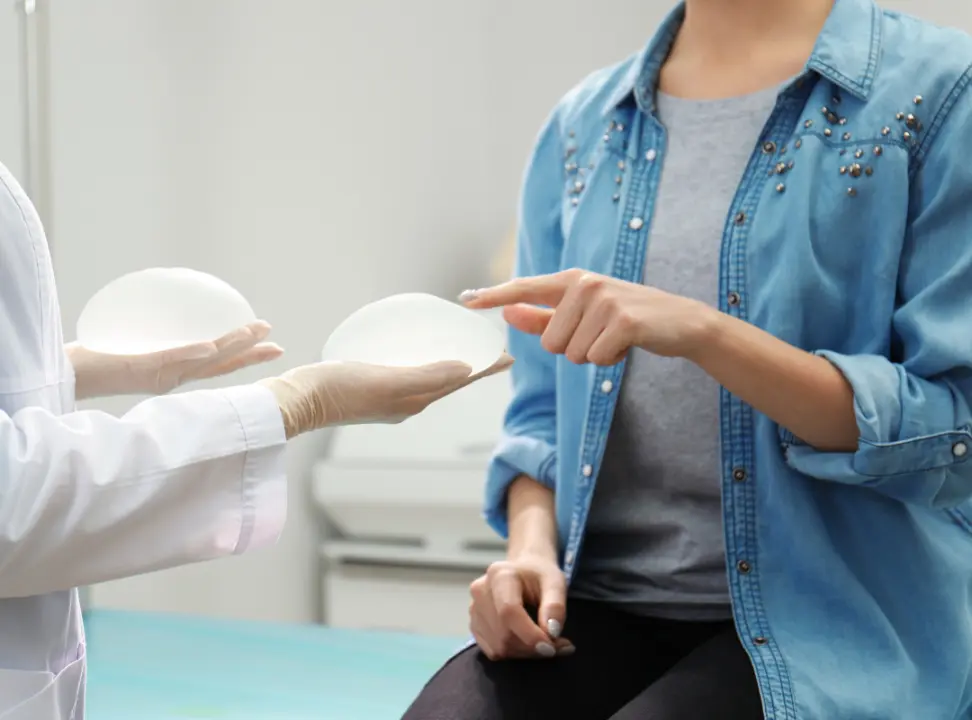 breast-implants-vs-fat-transfer-comparison Breast Enhancement Surgeon Jim Brantner, MD